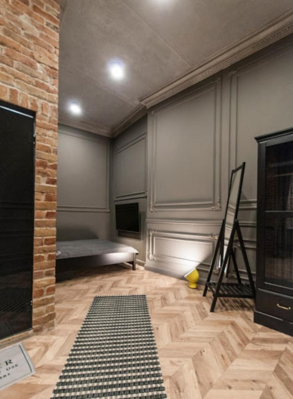 Geometric Luxury In The Center With 3br * Budapesta