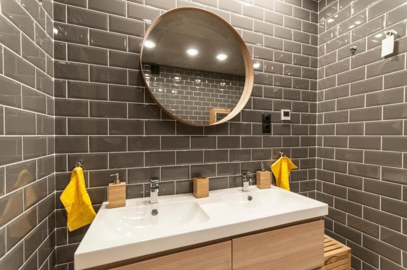 Geometric Luxury In The Center With 3br * Budapesta